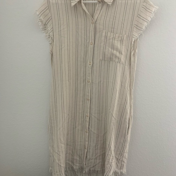 NWT Mystree Button Down Raw Hem Shortsleeve Dress - Picture 6 of 8